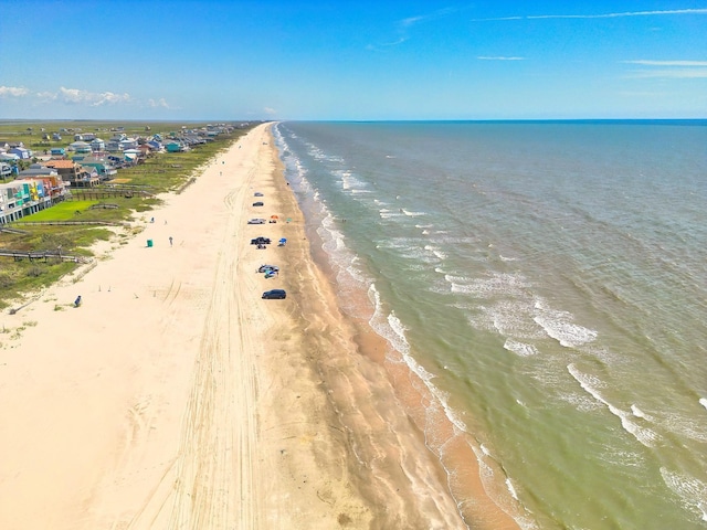 000 Yucca Ave, Surfside Beach, TX 77541