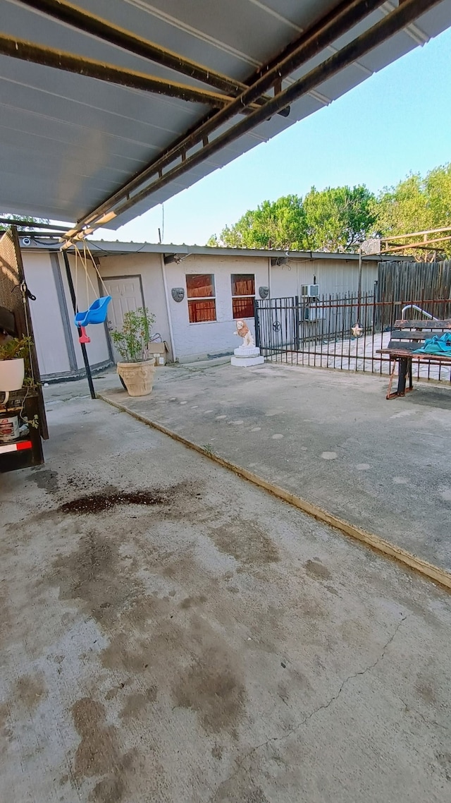 407 S Juarez St, Crystal City, TX 78839 - photo 17
