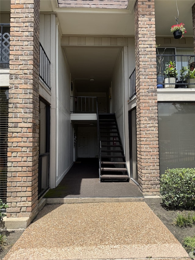 7555 Katy Fwy Unit 57, Houston, TX 77024 - entrance to property