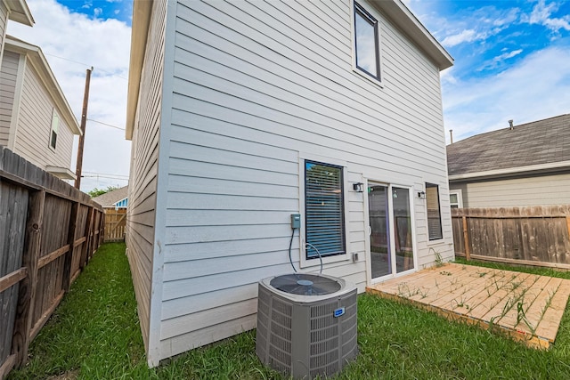 4504 Rosemont St, Houston, TX 77051 - back of house with a fenced backyard and a patio