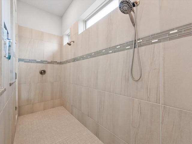 10814 Avery Arbor Ln, Cypress, TX 77433 - full bath with a tile shower