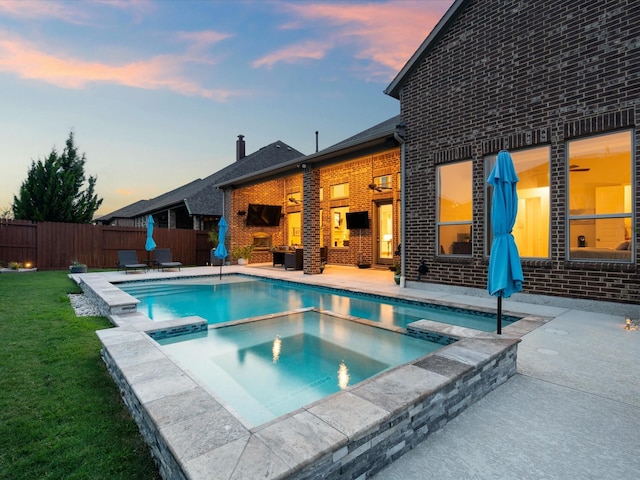 10814 Avery Arbor Ln, Cypress, TX 77433 - view of pool with a patio area, a fenced backyard, and a pool with connected hot tub
