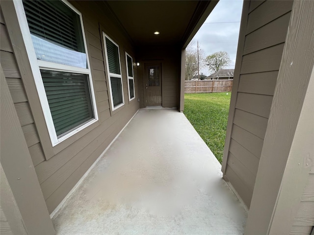 4301 Clover St, Houston, TX 77051 - view of covered porch