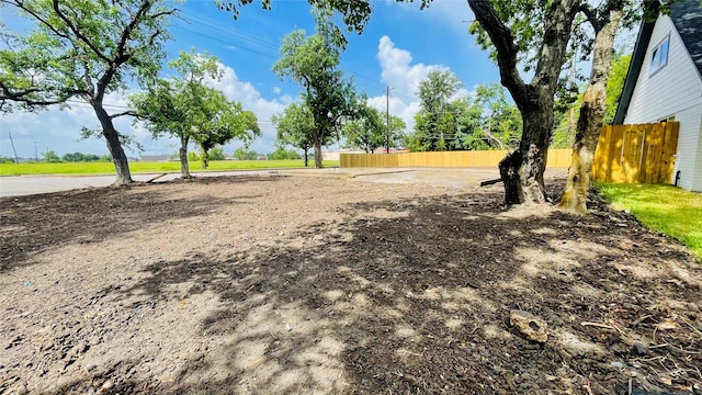 5622 Grace Point Ln, Houston, TX 77048