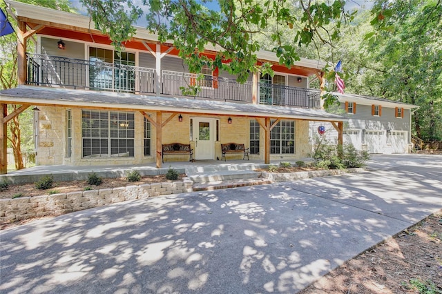 15 W Lake Forest Ct, Conroe, TX 77384 - photo 1