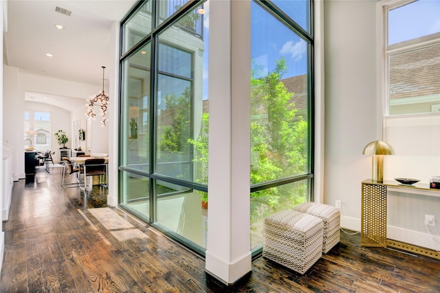 5007 Dickson St, Houston, TX 77007 - sunroom / solarium featuring a chandelier