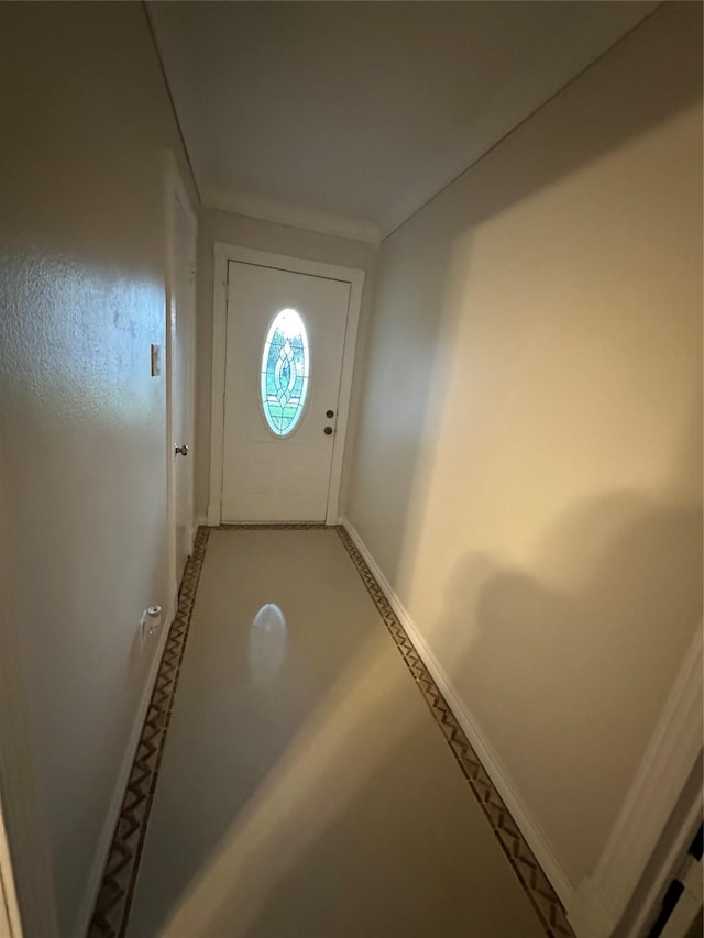 1307 Rim Rock Dr, Houston, TX 77088 - entryway with baseboards