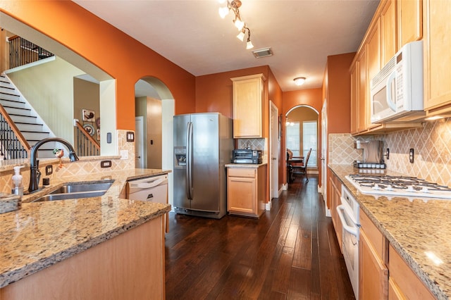 3004 Macoma Ave, Pearland, TX 77581