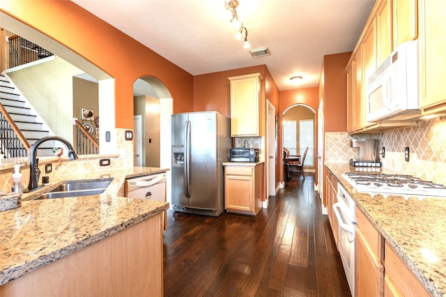 3004 Macoma Ave, Pearland, TX 77581 - photo 11