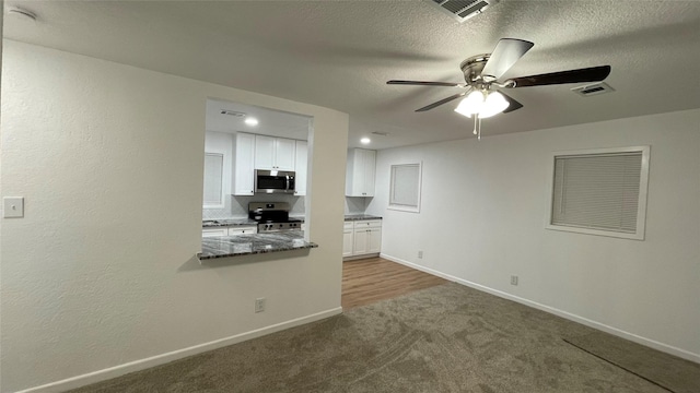 389 E Lumbermans Rd, Onalaska, TX 77360 - photo 17