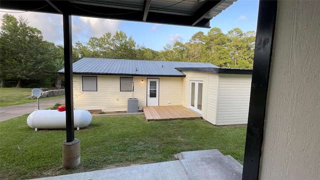 389 E Lumbermans Rd, Onalaska, TX 77360 - photo 11