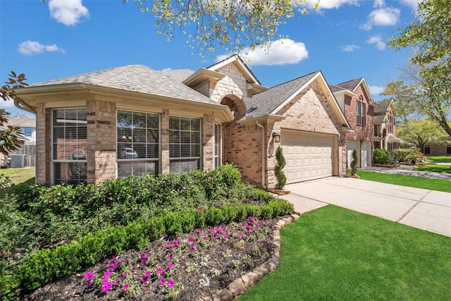 22914 Cove Timbers Ct, Tomball, TX 77375 - photo 2