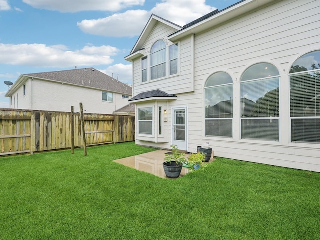 421 White Oak Pointe, League City, TX 77573 - back of house with a patio