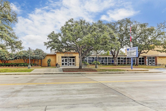 1310 Whispering Pines Dr, Houston, TX 77055 - photo 28
