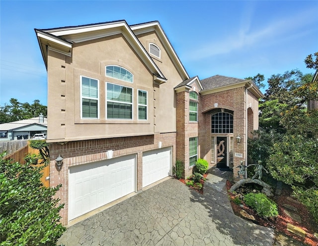 1310 Whispering Pines Dr, Houston, TX 77055 - photo 1
