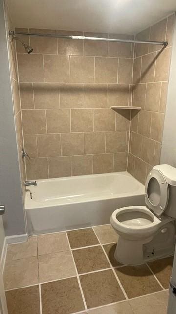 1120 W Robinson St, Alvin, TX 77511 - full bath with shower / tub combination and tile patterned flooring