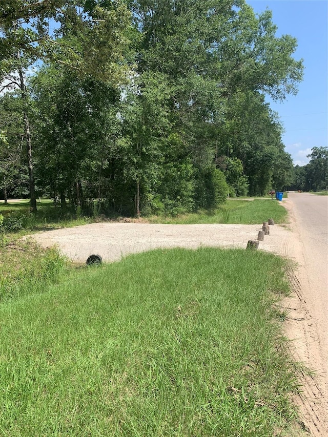 335 County Road 3662, Splendora, TX 77372