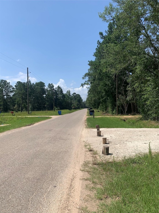335 County Road 3662, Splendora, TX 77372