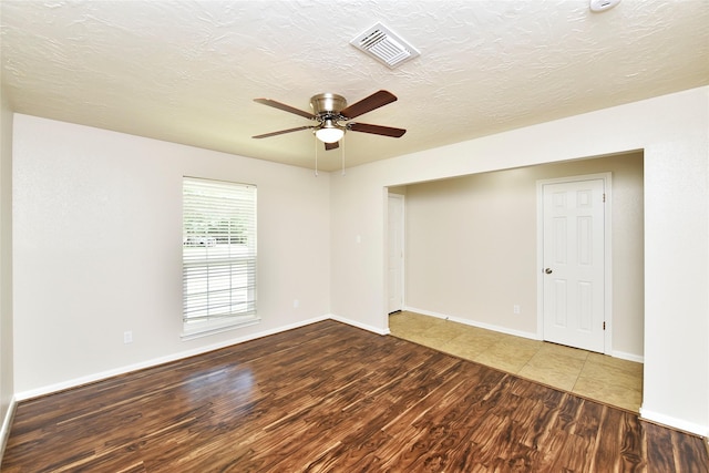 10507 Twin Oak Dr, Conroe, TX 77385 - photo 9