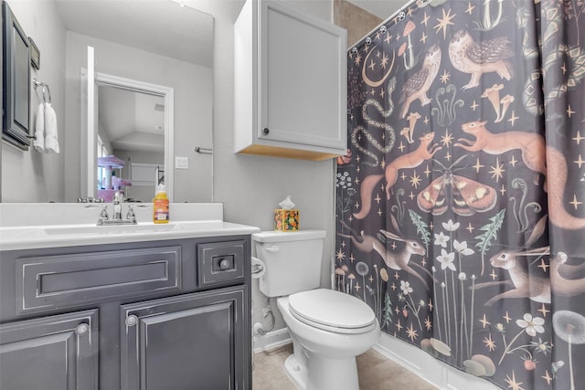 6423 Hunters Creek Ln, Baytown, TX 77521 - bathroom featuring vanity, tile patterned flooring, and a shower with shower curtain