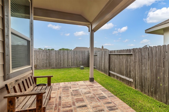 6423 Hunters Creek Ln, Baytown, TX 77521 - fenced backyard with a patio