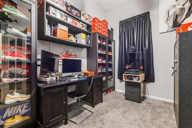 6423 Hunters Creek Ln, Baytown, TX 77521 - office area with carpet and baseboards