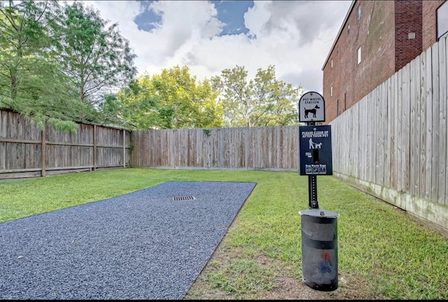 2802 Morrison St Unit 203, Houston, TX 77009 - view of fenced backyard