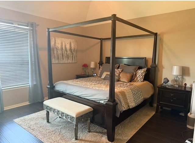 2547 Crystal Shore Dr, Rosharon, TX 77583 - bedroom featuring wood finished floors and baseboards