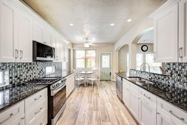 10 E Misty Dawn Dr, The Woodlands, TX 77385 - photo 9