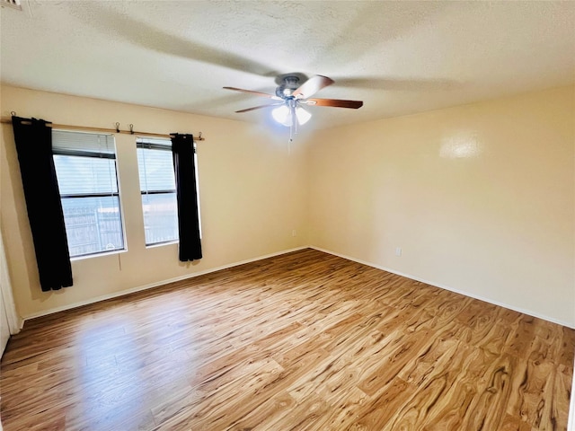 2521 Crosstimbers St Unit B4, Huntsville, TX 77320 - photo 6