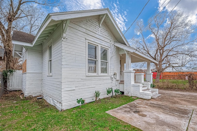 3280 Berry St, Houston, TX 77004 - view of property exterior with a patio
