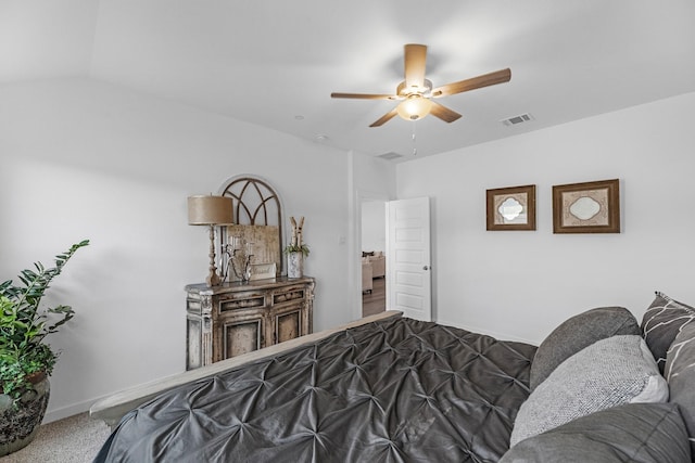 3913 Silver Fls, League City, TX 77573 - carpeted bedroom with ceiling fan