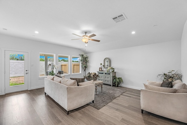 3913 Silver Fls, League City, TX 77573 - living area with wood finished floors, a ceiling fan, and recessed lighting