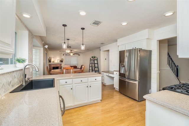 2641 Sawyer Dr, Seabrook, TX 77586