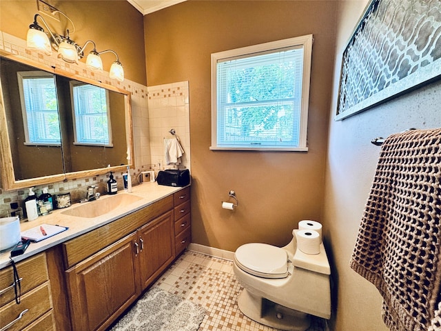 2614 Beauchamp St, Houston, TX 77009 - bathroom with vanity and tile patterned flooring