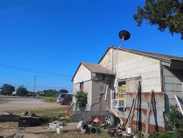 7510 US Highway 67 Unit 84, Bangs, TX 76823 - view of side of home