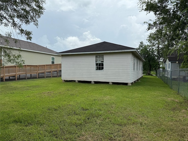 304 Moutray Ave, Wharton, TX 77488 - photo 15