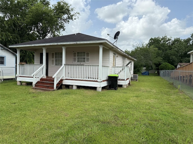 304 Moutray Ave, Wharton, TX 77488 - photo 1