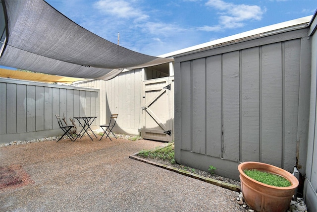 6307 Briar Rose Dr Unit 120, Houston, TX 77057 - view of yard