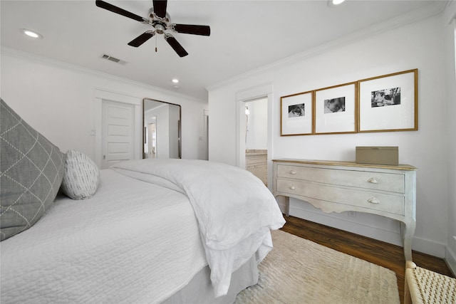 604 E 10th 1/2 St, Houston, TX 77008 - bedroom with ornamental molding, wood finished floors, recessed lighting, ensuite bath, and a ceiling fan