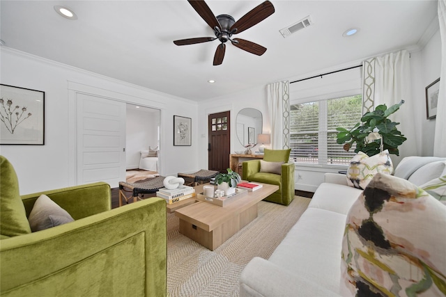 604 E 10th 1/2 St, Houston, TX 77008 - living room with recessed lighting, a ceiling fan, and ornamental molding