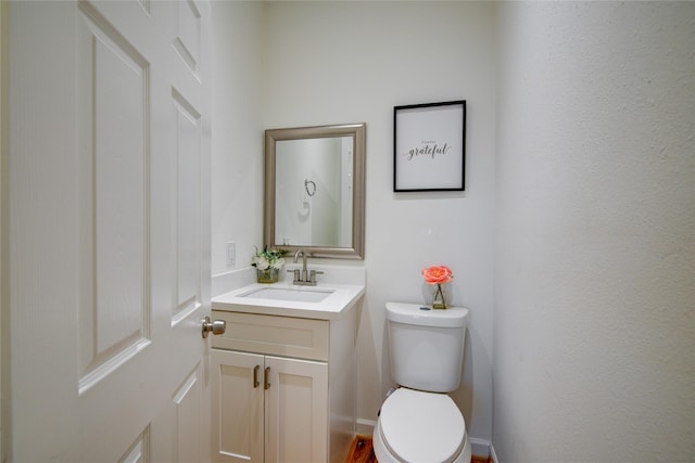 4400 Edith St, Bellaire, TX 77401 - half bath featuring vanity and toilet