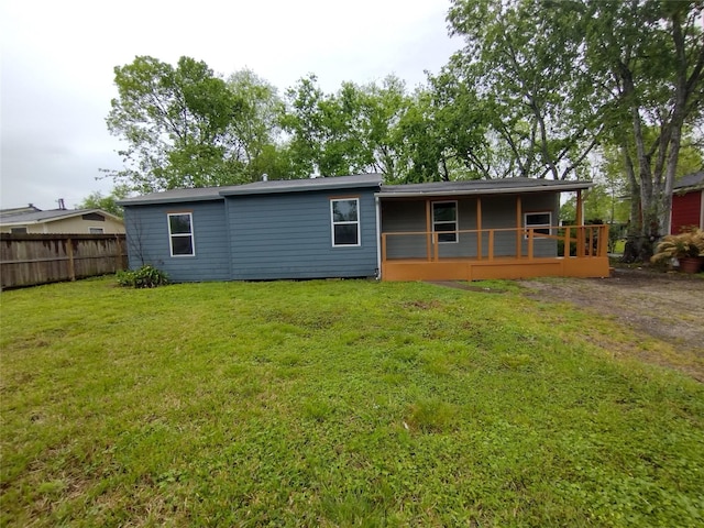 1108 Niagara St, Houston, TX 77051 - back of house featuring a wooden deck