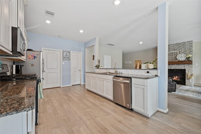 4134 W Bayou Maison Cir, Dickinson, TX 77539 - photo 8