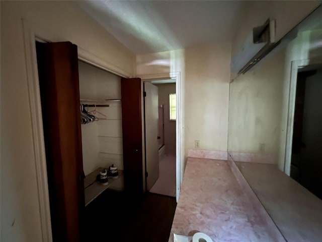 3709 Kettering Ave, Bay City, TX 77414 - view of hallway