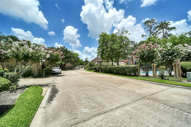 9380 Briar Forest Dr, Houston, TX 77063 - photo 9
