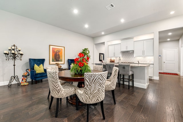 27688 Vivace Dr, Spring, TX 77386 - dining space featuring dark wood-type flooring, recessed lighting, and a chandelier