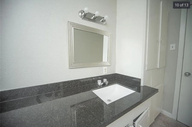 12911 Slater Ln, Houston, TX 77039 - bathroom with vanity