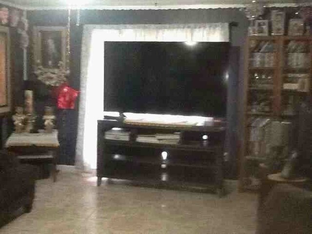 12911 Slater Ln, Houston, TX 77039 - view of foyer