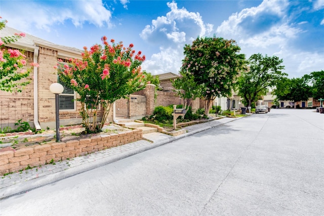 11210 Forked Bough Dr, Houston, TX 77042 - photo 4